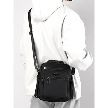 男士大容量斜挎包多口袋新款戶外出行郵差包牛津布單肩錢包男背包