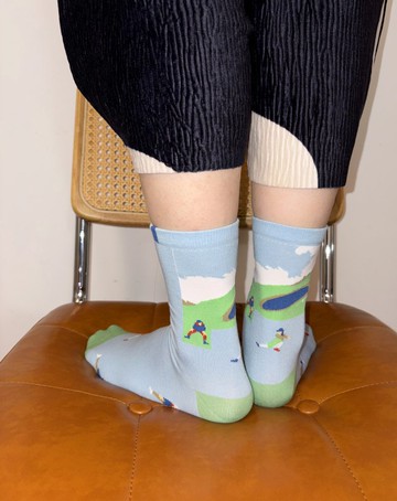 藍色嘉明湖接力賽 Blue Jiaming Lake_淺藍色中筒襪 休閒襪