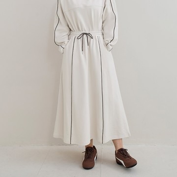 美式運動撞色滾邊長裙