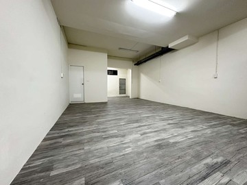 勝旗推薦★市場店住★全新整理無隔間好規劃｜新北市樹林區龍興街