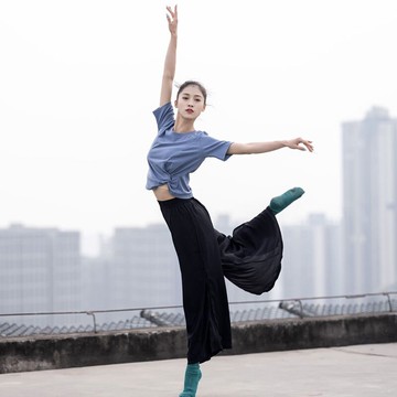 新款舞蹈服女短袖修身打結純棉短款上衣現代舞練功服形體演出服裝