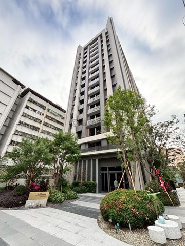 獨家同興協記In House｜中高樓大兩房平車｜台中市南區復興路二段