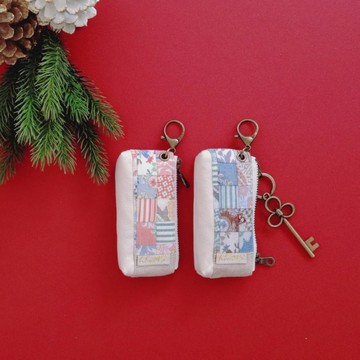 【KTG/三角磚鑰匙包(小)】擬真小拼布 粉 藍 日本帆布