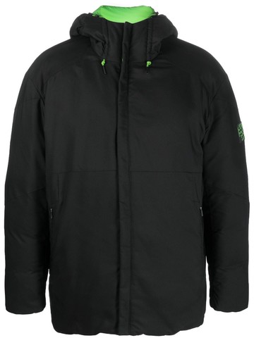 BOSS - logo-patch padded jacket - men - Recycled Polyester/Recycled Polyester/Polyester/Duck Feathers - XXL - Black