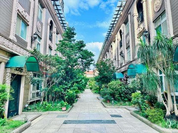 R.L獨家~青埔A18站前美透天｜桃園市中壢區青埔四街