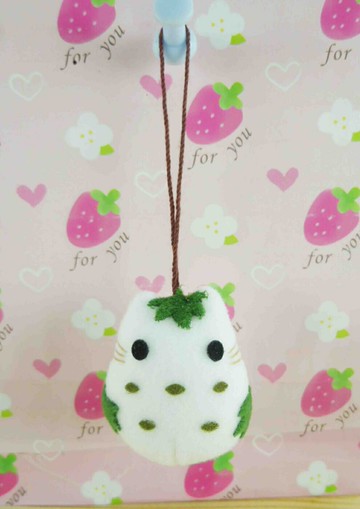 【震撼精品百貨】となりのトトロTotoro 造型吊飾-葉子小白 震撼日式精品百貨