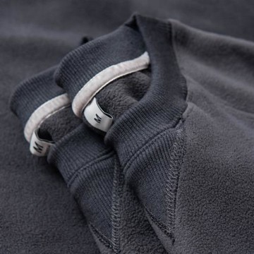 陪你過冬天の雙面搖粒絨碳灰色圓領日系深灰色復古倒三角衛衣長袖