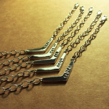 bear v bracelet_黑熊v手鍊 | 伴娘禮 謝禮  925純銀 設計師手作