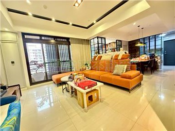 慈文國中學區稀有釋出裝潢4房雙主臥/雙車位｜桃園市桃園區慈文路