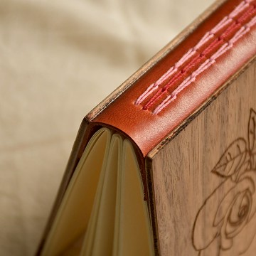 皮革-書背封皮 | 客製化 手工書 - 封面