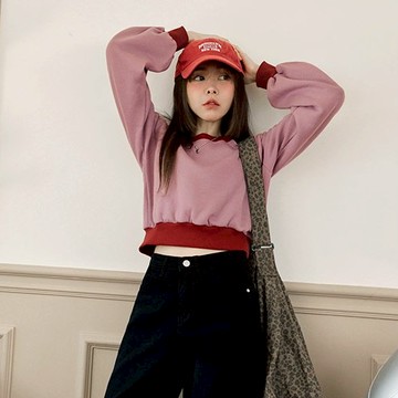 OB嚴選 玩轉百tee．撞色內刷毛短版長袖大學T 《AB17489》大尺碼/現貨/女裝