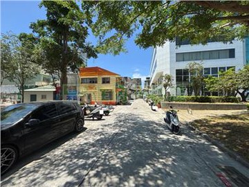 駁二藝術特區收租透天｜高雄市鹽埕區必忠街