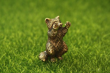 浣熊 - 微型銅小雕像，金屬小雕像