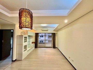 台元園區旁起家厝站前威力三房採光平車｜新竹縣竹北市台元街