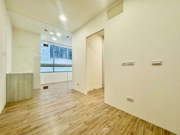 群義房屋仁愛公園旁電梯兩房車⭐買屋找怡蓁⭐｜新北市永和區仁愛路