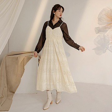 雲朵自訂款-蕾絲雕花V領細肩長洋裝-OB大尺碼