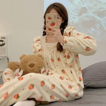 新款女長袖秋冬季加厚珊瑚絨寬鬆女裝工作制服時尚套裝女生睡衣 可愛睡衣 卡通睡衣 居家睡衣  休閒睡衣 寬鬆睡衣 睡衣套裝