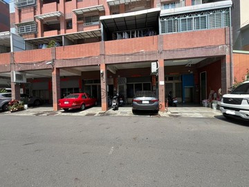 蔣好房⭐夢時代旁捷運輕軌共構正四樓邊間大透天｜高雄市前鎮區翠文街