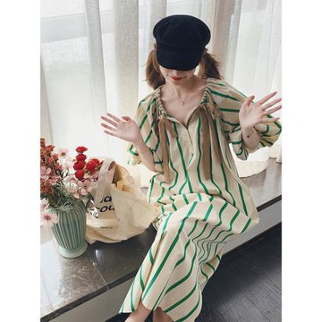 寬松慵懶風條紋燈籠袖連衣裙女夏2025新款休閑顯瘦遮肚子女生長裙