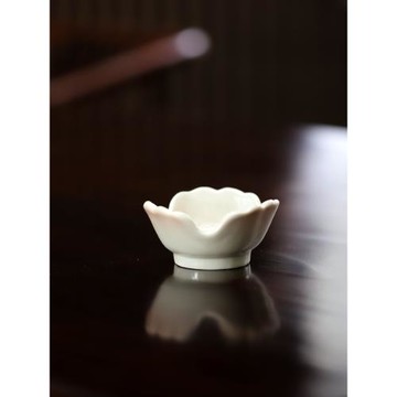 日本進口異型小付高溫瓷小缽碗甜品碗調料碗料理碗圍爐茶點小碗