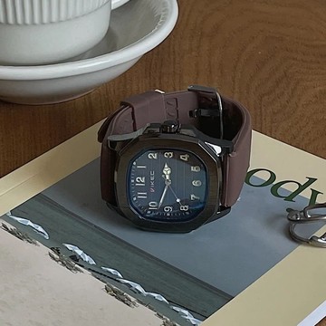 免運⌚美式高街運動方形時尚女男款考試韓版簡約大表盤潮流高中學生手錶防水手錶 考試手錶 石英錶 手錶女 靜音手錶