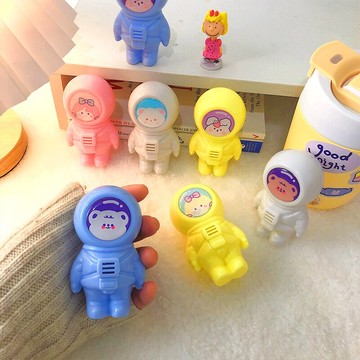 太空人暖蛋自發熱替換芯便攜暖手蛋手握暖手寶學生隨身迷你暖寶寶