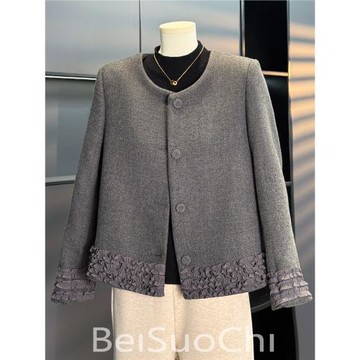 2025新款中年媽媽秋冬裝小香風厚外套氣質短款中老年女士毛呢上衣