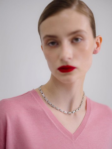 Cast Sliver Frame Necklace