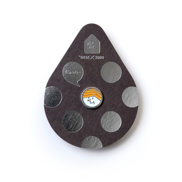 Mr.right / 銀色金屬徽章 / 胸章