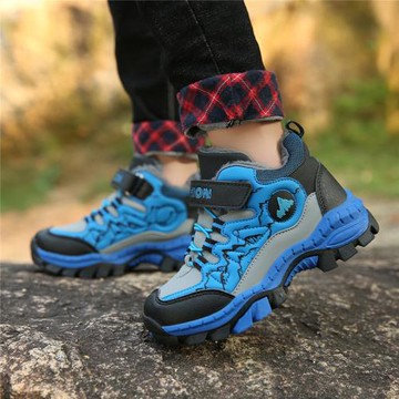 雪地靴子戶外防滑保暖加厚兒童鞋