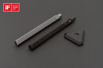 TP2 是結合了原子筆、鉛芯筆及直尺的書寫工具