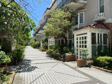 藝文商圈｜卡洛琳別墅｜ 【4房+B1平面車位】｜桃園市桃園區同德七街