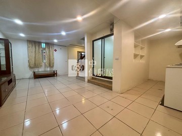 近山仔頂市場、祥安國小.大面寬超值透天｜桃園市平鎮區湧光路