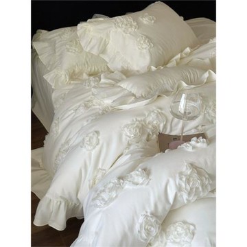 長絨棉四件套2024新款奶白色全棉水洗棉刺繡荷葉邊被套純棉公主風