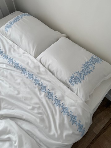 天藍色枝葉刺繡棉質緞織緹花被套 - OEKO-TEX 認證