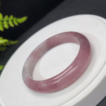 馬達加斯加 紫色粉晶手鐲 59MM 老料紫粉冰飄玫瑰石英 松弛情緒