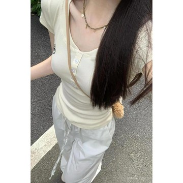 【限時特賣】春夏季短袖 修身辣妹短袖 寬鬆短袖[店鋪熱銷]美式復古紐扣短袖T恤女2025夏季新款設計感辣妹修身顯瘦短款上