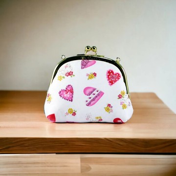艾拉蔓手工圓框口金小廢包-愛心花兔