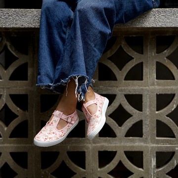 西班牙帆布鞋 CIENTA 51027 03 粉紅色 經典布料 大人 T字款