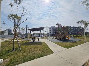 橋頭仕隆商圏│面公園│大地坪面寛雙併車墅｜高雄市橋頭區仕豐南路