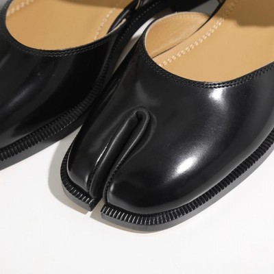 maison margiela 足袋 バレエ tabi ミュール レザー MAISON MARGIELA(メゾンマルジェラ) tabi ballerina mules 足袋