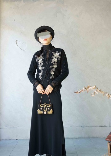 尋寶古著-手工銀色串珠工藝兔毛針織黑色開襟針織外套