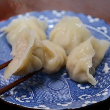 おもてなしギフト　水餃子　山形県の素材で作った手作りの水餃子と山形漆器のヒノキのお箸（5膳）