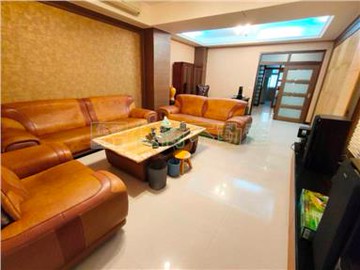 復興國中｜自地自建｜10米大面寬店面｜台南市東區裕農一街