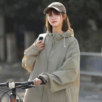 夏季韓版沖鋒衣外套情侶款 冰絲透氣輕薄寬鬆連帽外套 休閑戶外海邊單層防紫外線薄款外套 超薄小個子女生上衣外