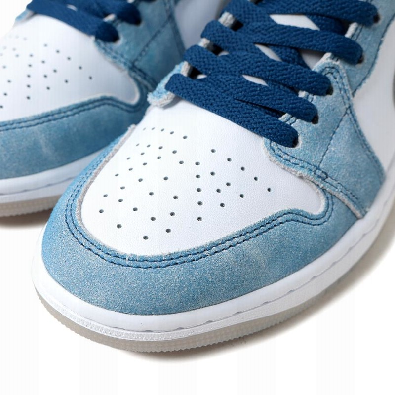 NIKE AIR JORDAN 1 MID SE 