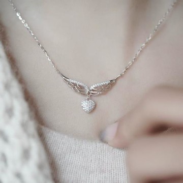 天使之翼S925純銀鏤空精致翅膀愛心滿鉆鋯石吊墜項鏈小眾設計通勤