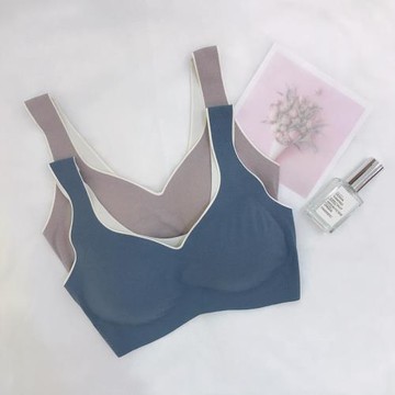 舒適運動背心裹胸乳膠厚杯小胸聚攏不空杯無痕美背無鋼圈文胸內衣