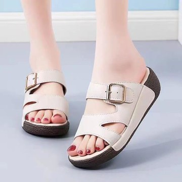 軟皮涼拖鞋女夏季外穿防滑軟底女士外出時尚松糕厚底增高一字拖鞋