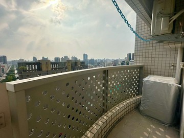 開價低於實登市區低總價1房｜採光超好｜台中市西區中華路一段